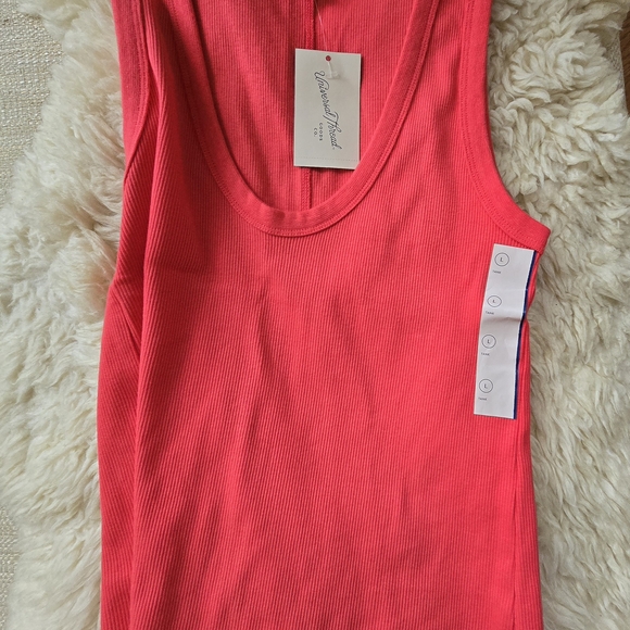 Universal Thread Coral Tank Top - Picture 5 of 5